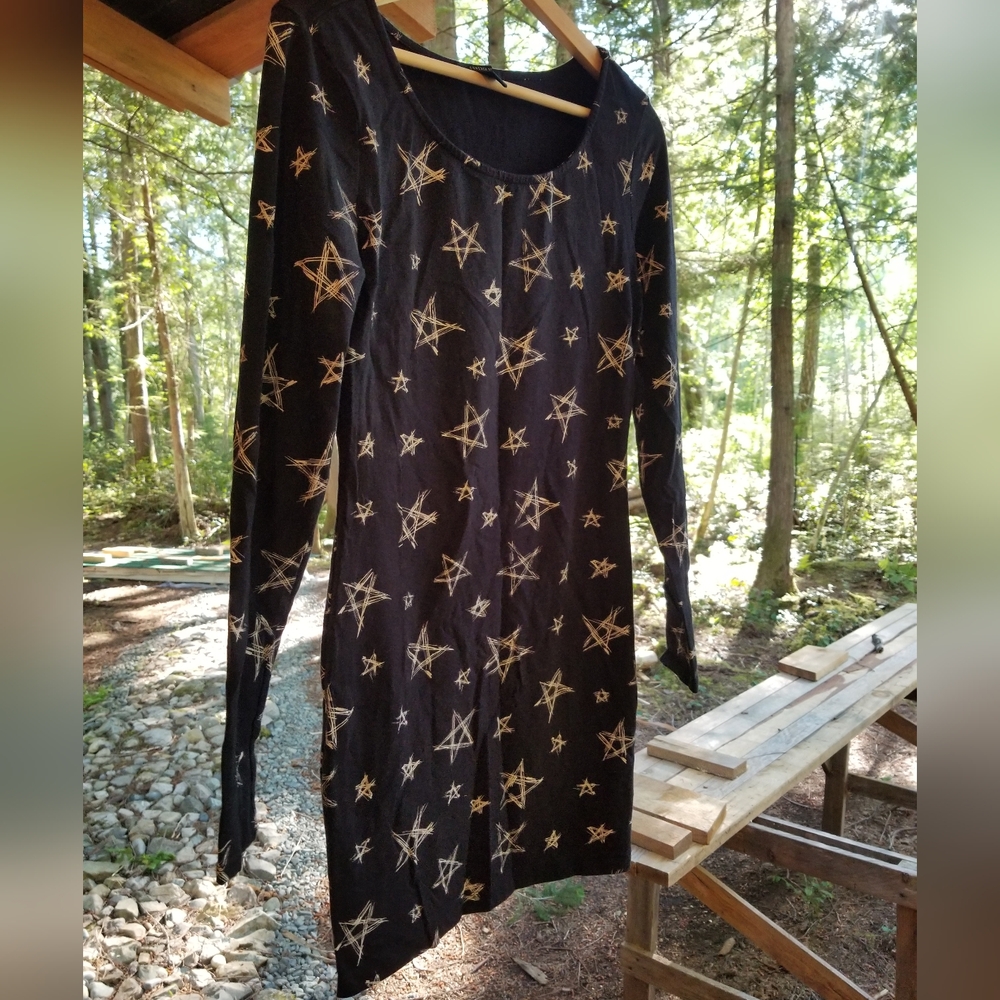 Galaxy Dress Forever 21 Large Evening Long Sleeve Scoop Neck Star Pattern Goth